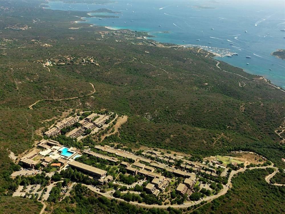 Lucianasit Apartment Cugnana Verde ภายนอก รูปภาพ